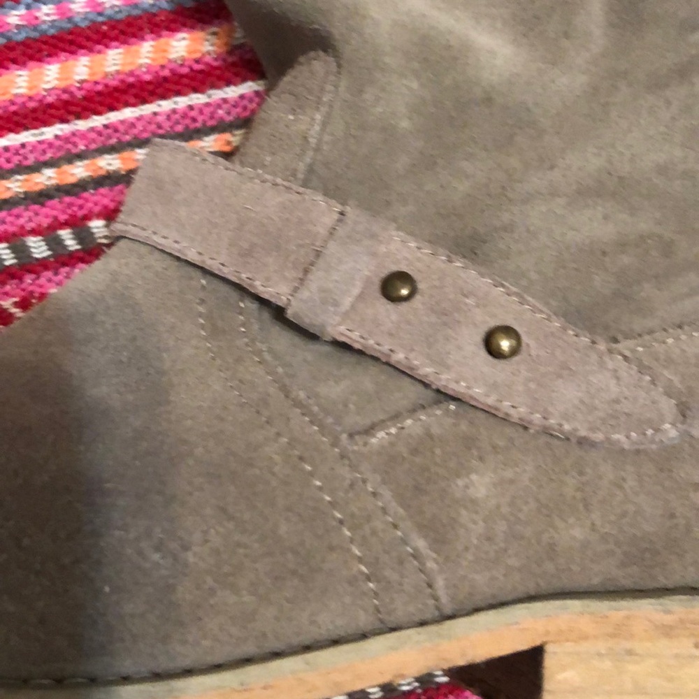 Booties - Picture 3 of 3